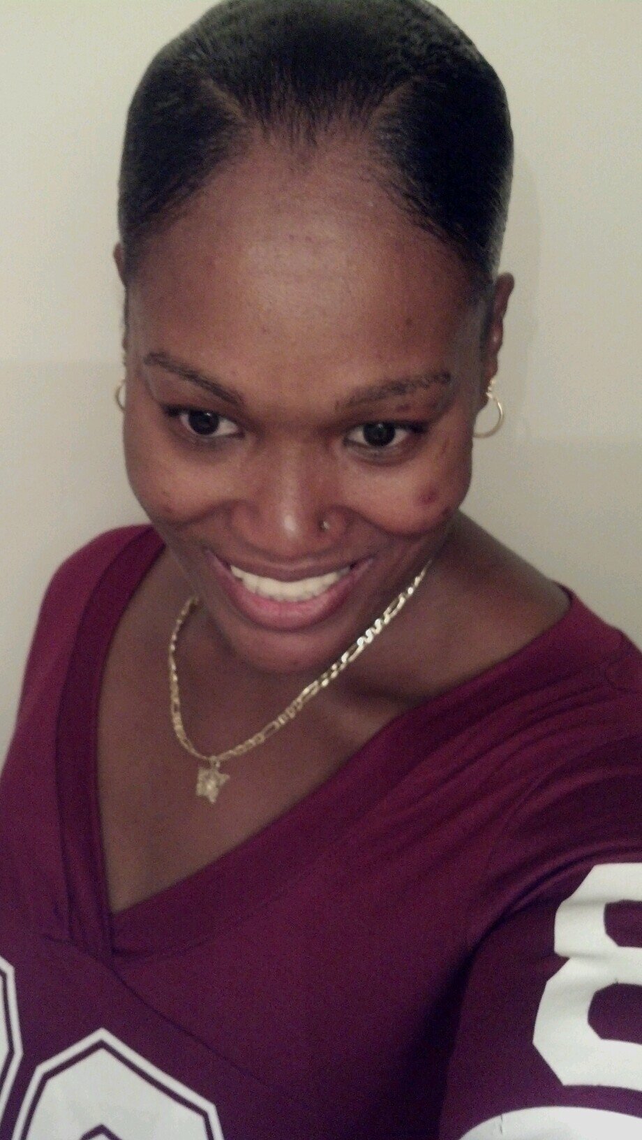 God fearing woman. Believes that love is the principle we should all act from as we imitate God. Love conquers all!