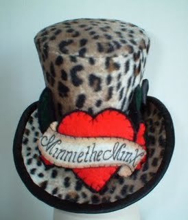 theMinXtress's profile picture. dabbler and gofer. accomplice to @idiotsonuk