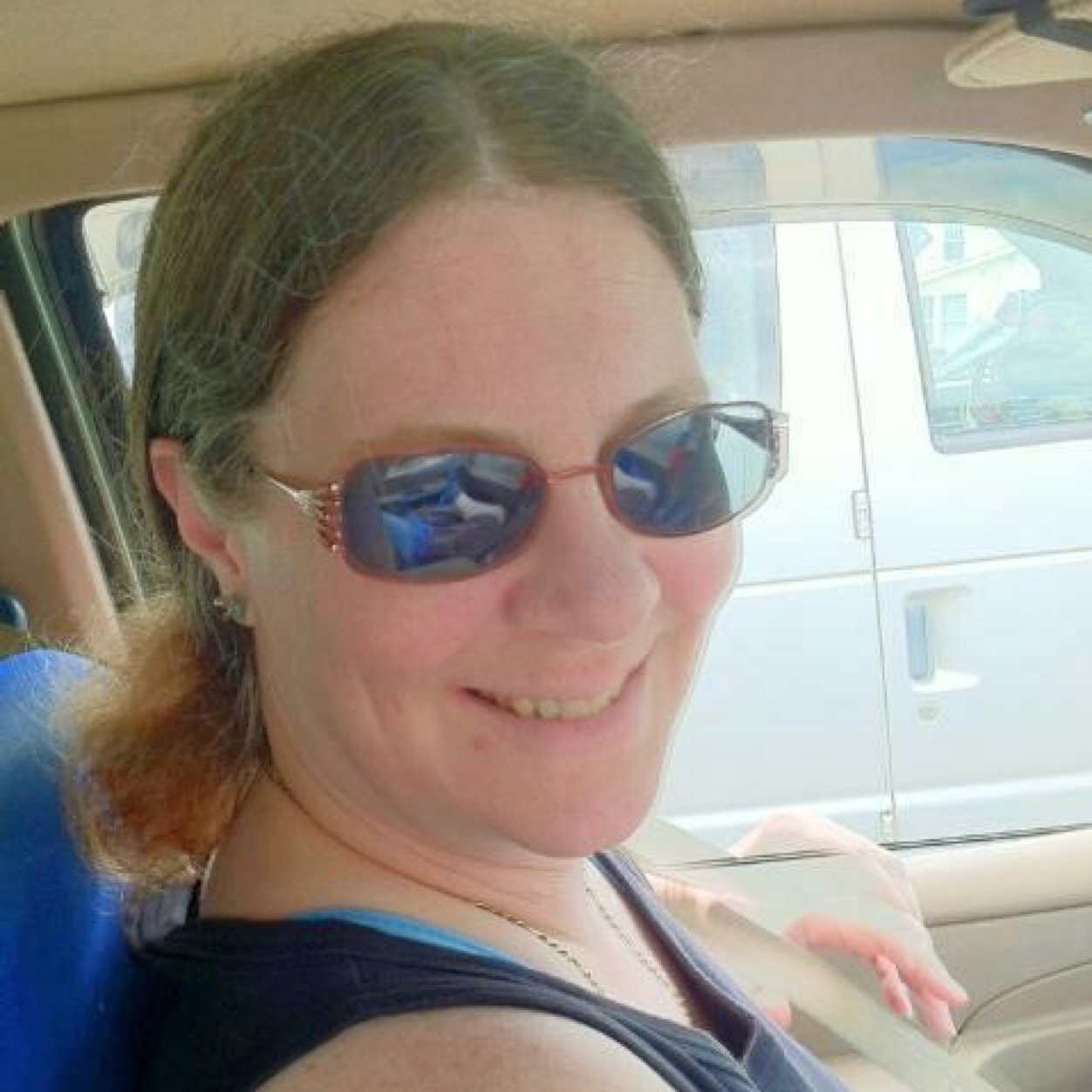 ussberger's profile picture. TOUR MANAGER/ASSISTIANT FOR @lukebryanonline and have worked with @brantleygilbert and @thetimmcgraw i love my job