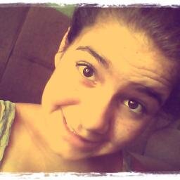 Natalia Castro (Facebook) adicionem