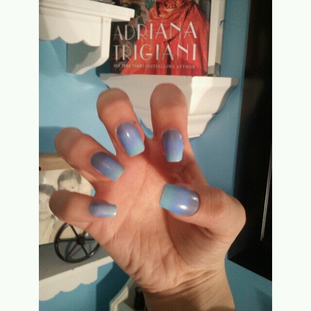 mia_savanna's profile picture. 