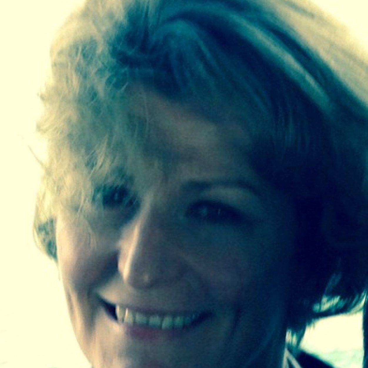 VP Membership TIGER 21 Canada. Mom of four boys.