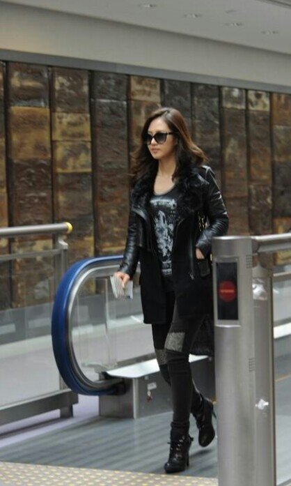 ✞ heyyo! kwon yuri in da house. #justRP