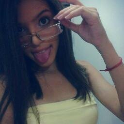ֆ. 4RL33QU1N44   ֆ.    || deixa eu te fazer feliz ? (8 ♥   “Que os sonhos faça-nos realizar o que a realidade não nos permite sonhar.” ♥    :)♔  True Love  .