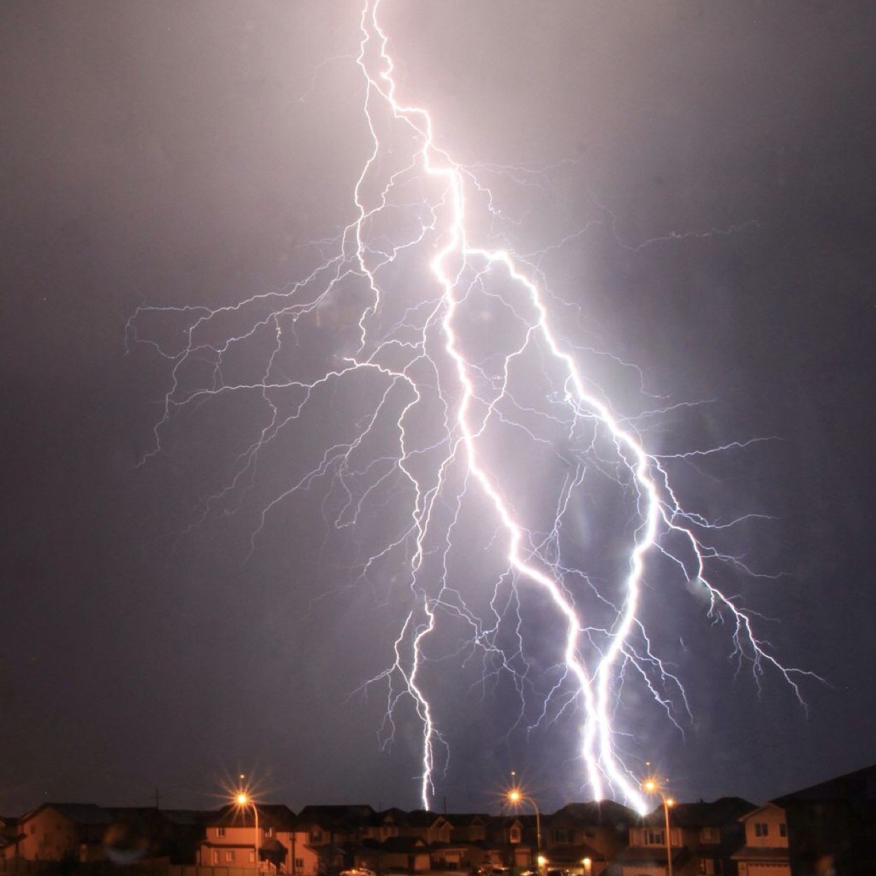 SherwoodParkWx's profile picture. Local weather in the Park, tweeted hourly. Questions/comments/suggestions - sherwoodparkwx@gmail.com #shpk #shpkwx