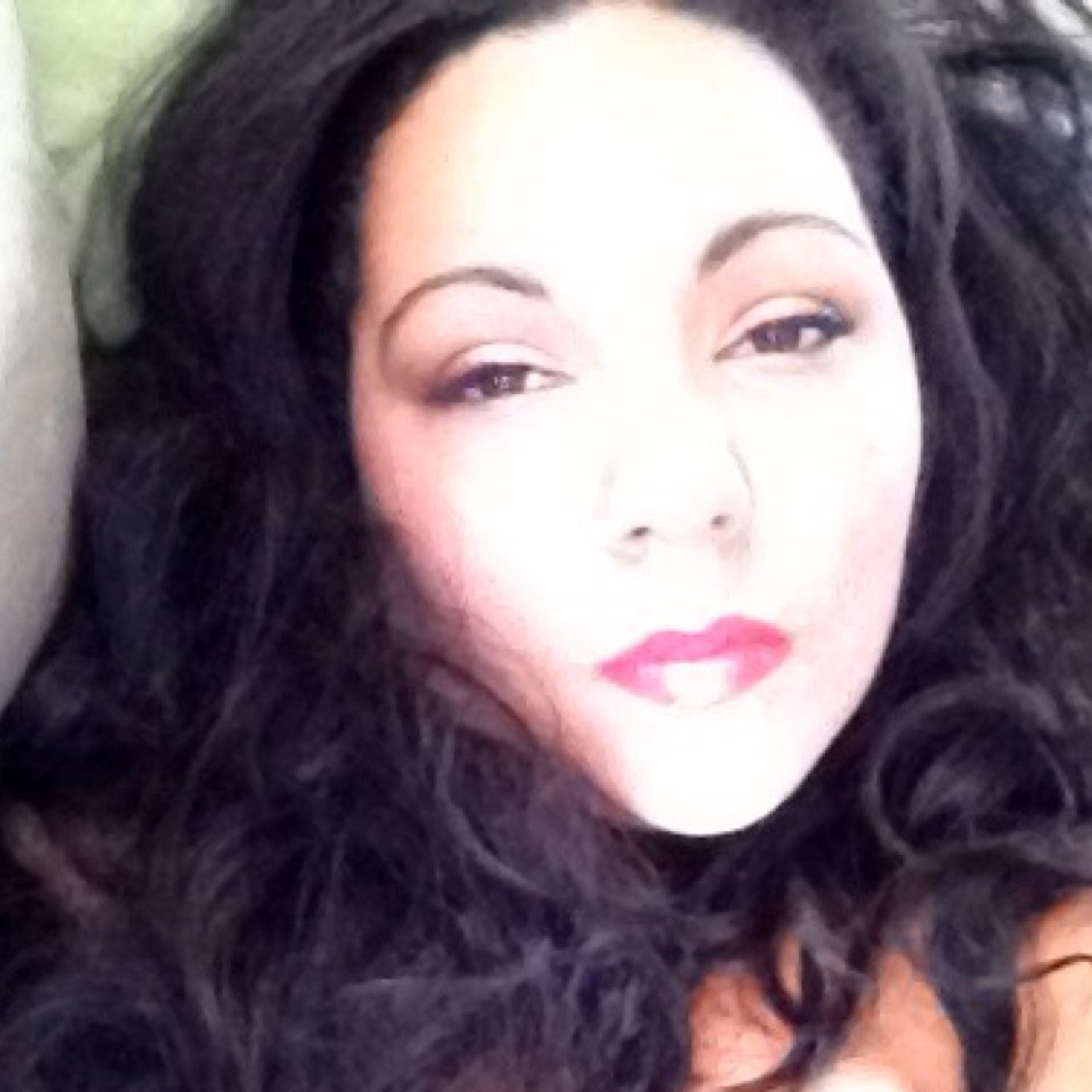 ima enigma.im 1 tht cant b tamed or captured.my spirit is 2free.everythin lost can b found xcept 4 time wasted! Never woulda,coulda,shoulda.. Just do!!!