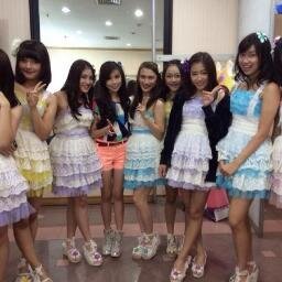 Studying, JKT48 FANS, CHELSEADDICT, SHAWOL, Parents
