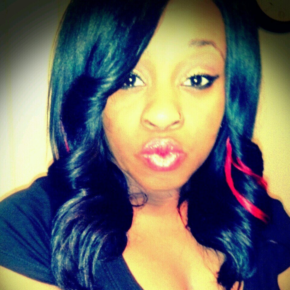 ItyBittySaditty's profile picture. @GalaxyClem I DO!   -blessed with an amazing family that most ppl can only dream of-