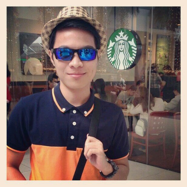 FilRomer's profile picture. Asian Traveler. Friendly. Adventurer