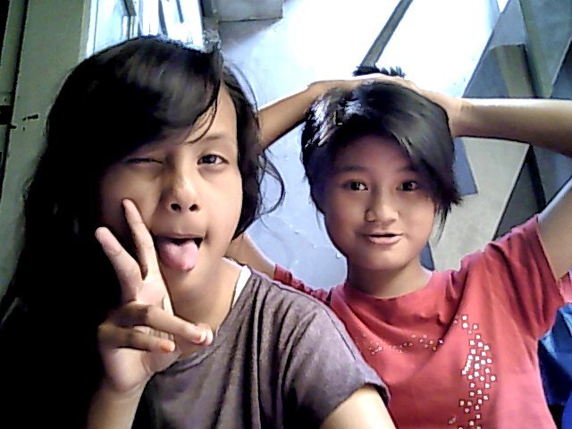 SMPN 1 Dayeuhkolot WOW :) My accoun facebook Widiana Dwi Ihsanti.. ;) ADD yeee ..