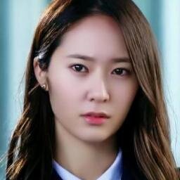 f(x)'s Krystal #KAPIFAM