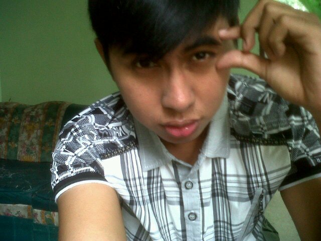 Sweet boy|teacher|my live is to hapy?????|N cukup apa adanya,,,,!