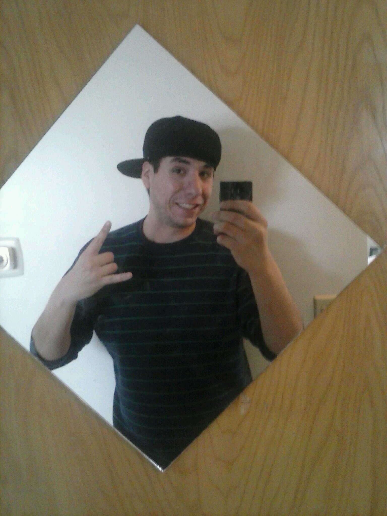 CheckEzzy's profile picture. 