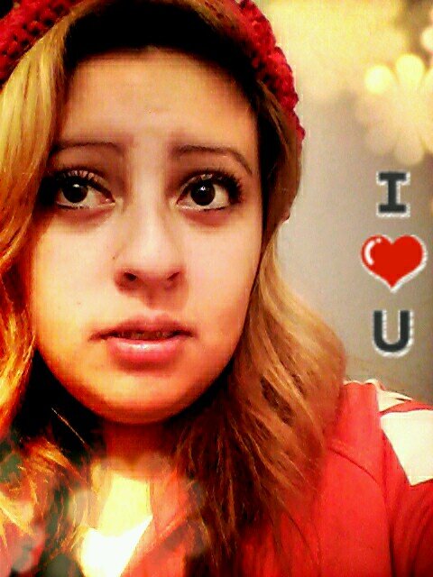 vaness678's profile picture. 