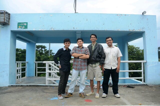 fachri_ii's profile picture. Nine Gallery, menyediakan Jasa DESIGN  & FOTO keluarga, wedding, produk, event, dll. CP: kun 085697843743/08561537431/085315031909