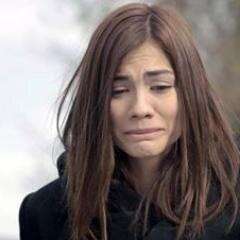 Demet Özdemir Aşktır Onu Seviyoruz