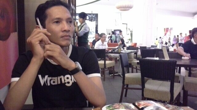 Apakah aku mau atau tidak jika memang itu yang terjadi maka terjadilah   Takdir