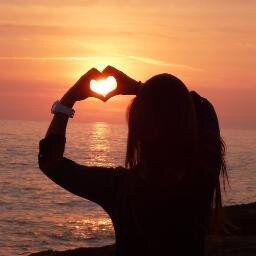 SanaKawwwass's profile picture. Free butterfly