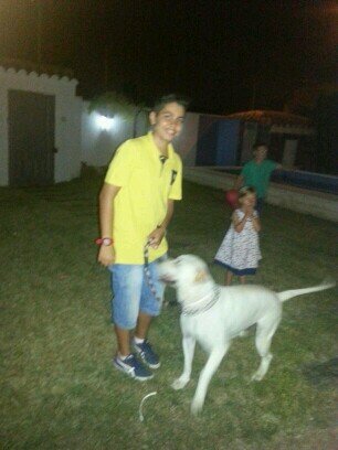 excelente persona 14 años amante de los  placeres de la vida y de los deportes de riesgo y el fútbol si queréis conocerme seguirme