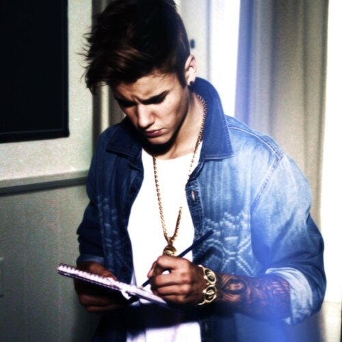 Hunger_GamesITA's profile picture. Justin is my angel without wings