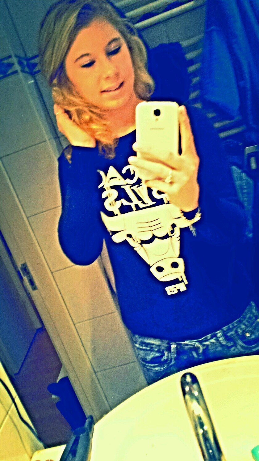 Blijf True Met Me! ♡ I'am A Girl Don't Touch My Hare' My Phone' My Family' My Face' & My Boyfriend! ♡