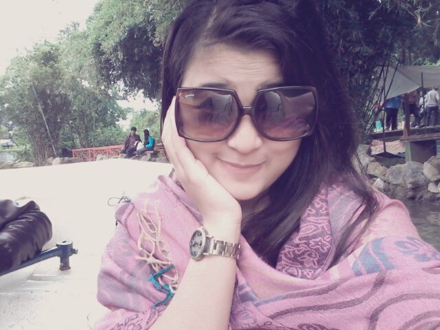 nazma_thalib's profile picture. 