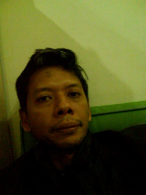 tantotnt's profile picture. Cool