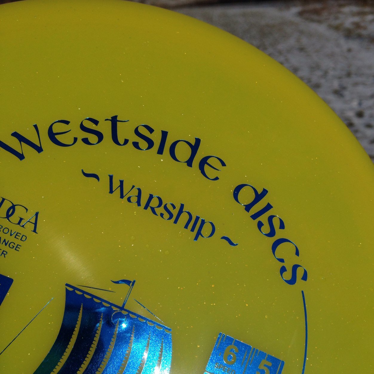 I see beauty in the world around me. I love making people laugh. I like to take pictures. I am obsessed with Disc Golf.