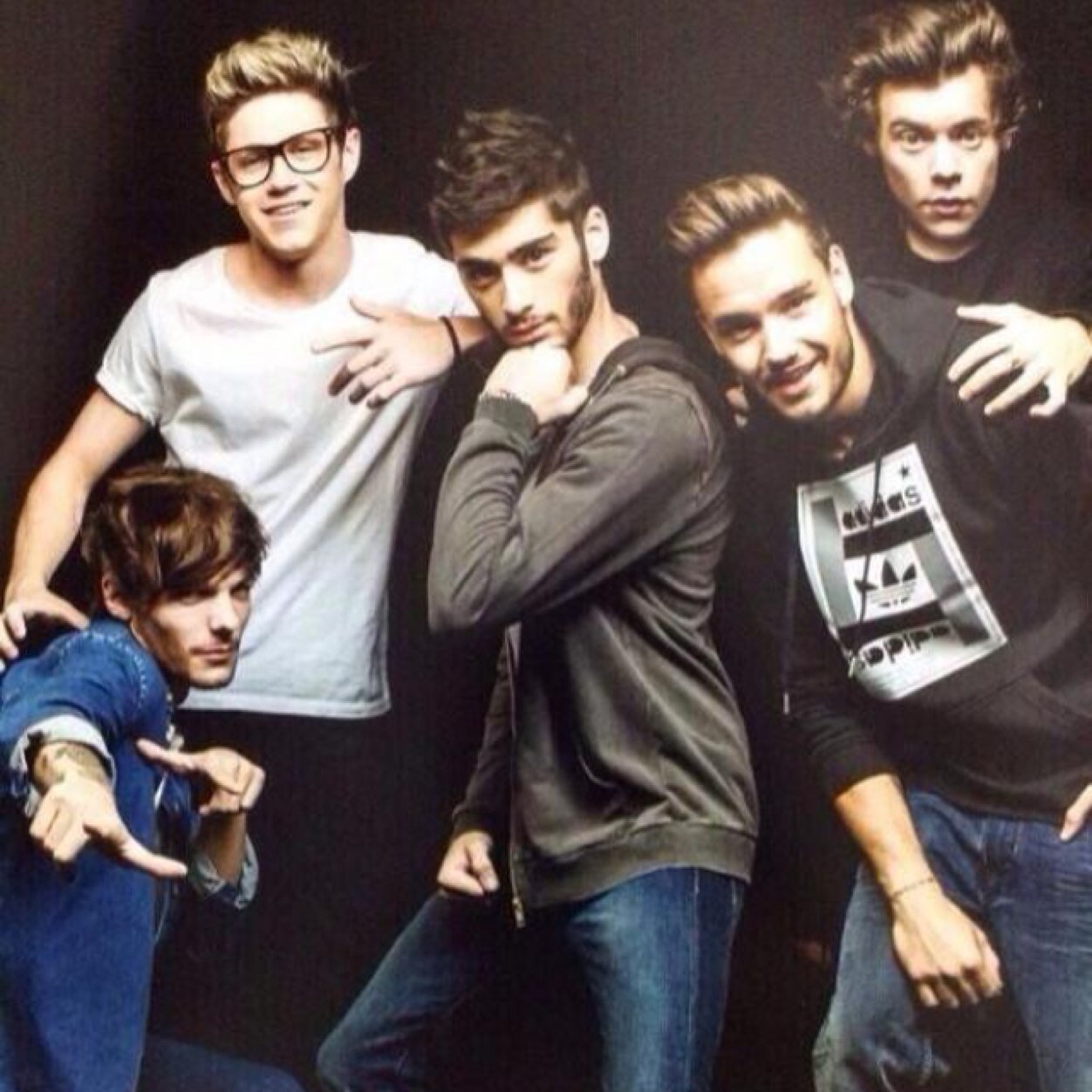 Free follow from @asdjlouis bc ily, go follow her