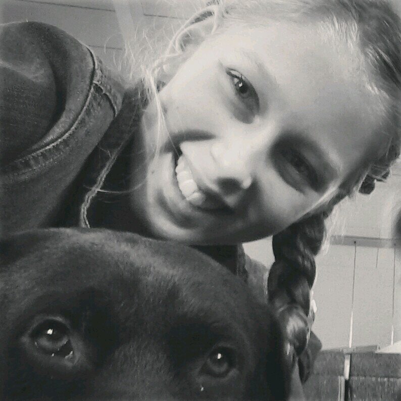 XxFleurdam's profile picture. ♡