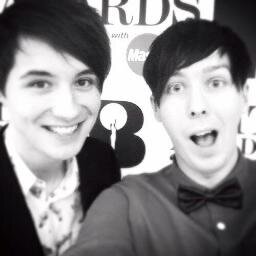 Hey can you follow @Oopslester as she just gave you a free follow? ^-^