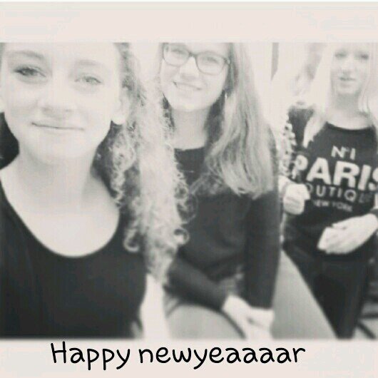 Joeynihal's profile picture. ♡ 11'12'13 // ♡ Pim Robin Nihal Danja ♡  //            ♡ Me zusje Rachelle.