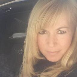 Diseñadora web especializada en Joomla y Community Manager Freelance. Apasionada de la fotografía.
Instagram: 
https://t.co/IauJqNw2IH