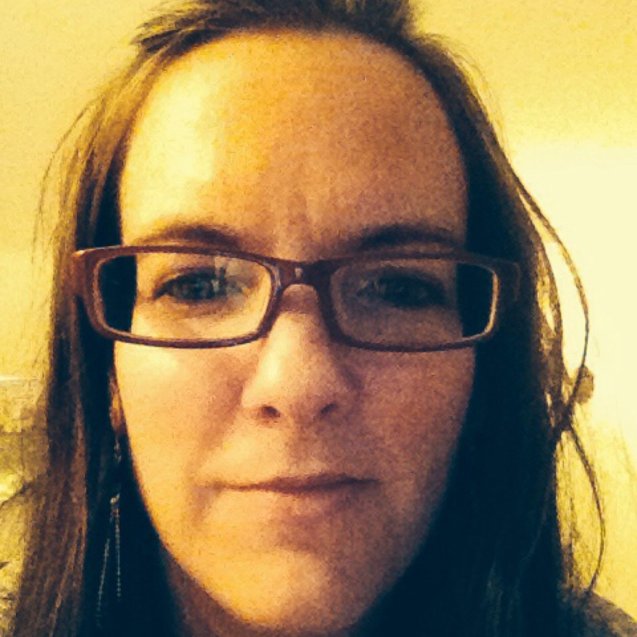 eveleigh_lucy's profile picture. ed @Toronto_Fringe, life skills coach, runner, sushi lover, cat & gecko owner, mum to sloane