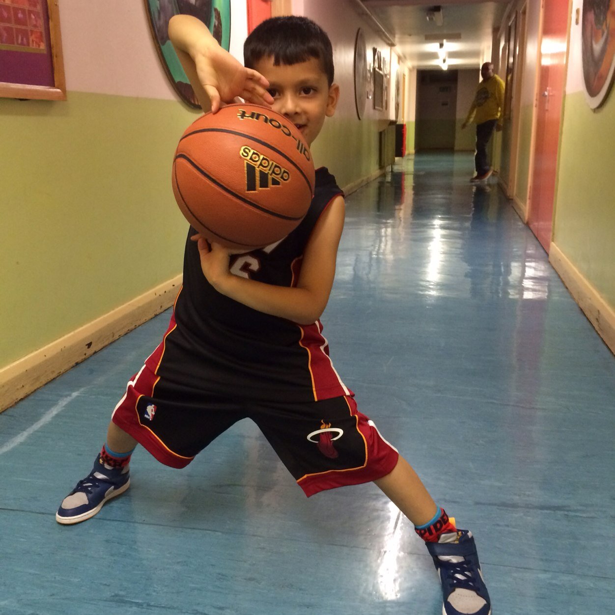 tanvr6's profile picture. 