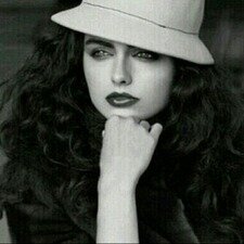 اتشرف بمتابعتكم على حسابي الجديد @nadia_n0