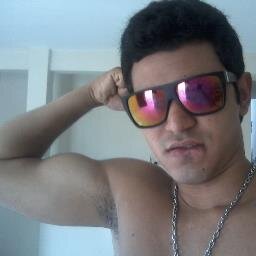 SAOPAULINO APROVEITANDO MUITO BEM A VIDA! TOP @clubefollowback #playboy #reidocamarote #pesadao #saopaulo #rico #pegacao #putaria #redbull @redbull