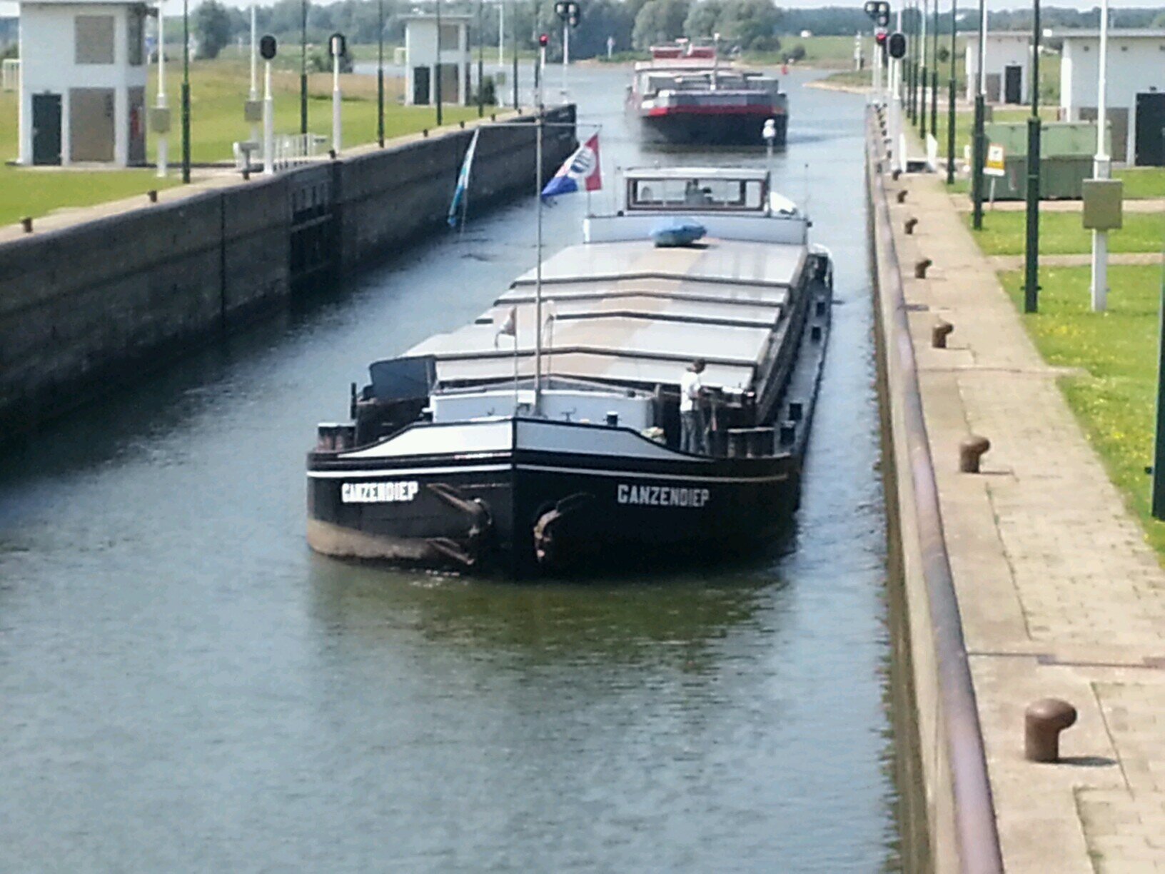 Het binnenvaart wereldje alles van en om de binnenvaart. Voor iedereen in de binnenvaart en ook voor iedereen buiten de binnenvaart natuurlijk.