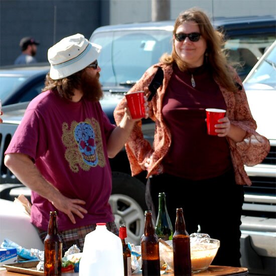 boakandbaylee's profile picture. Definitely NOT being the gestalt entity of Jessica Slack @JessicaS_PZ and Raymond Newman @MrRayNewman that is @boakandbailey