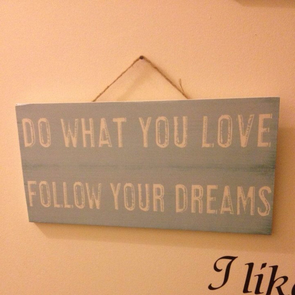 Sophialovesyoo's profile picture. Loving life. Living life. Following me? Loving you! Life. Is. Fit.