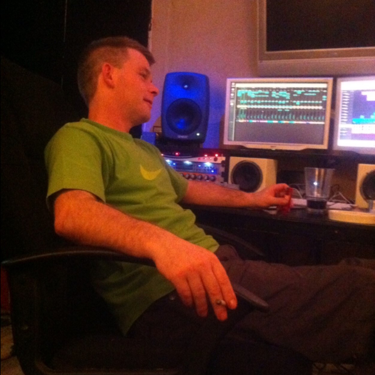 STUDIOGARDEN,Martin Evans, STRIKT, BONGO Multi genre music Producers FACEBOOK ADD : http://t.co/WgqCBCO7ME