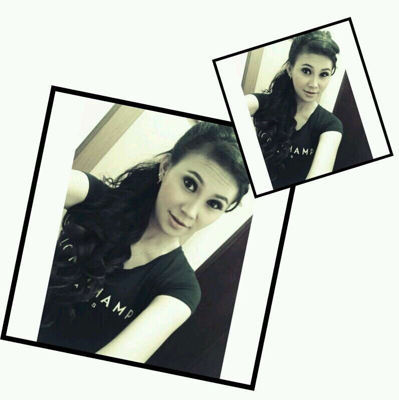 aniiimania's profile picture. Love is about you and me.. :)