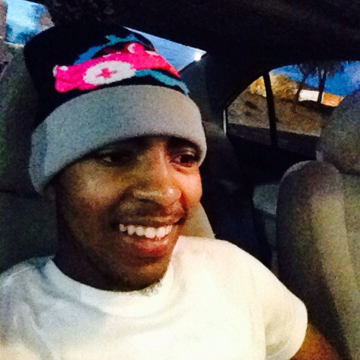 #FreeKevon • #FreeEnan Go follow my main account @KingQwuan and FMOI : KingQwuan