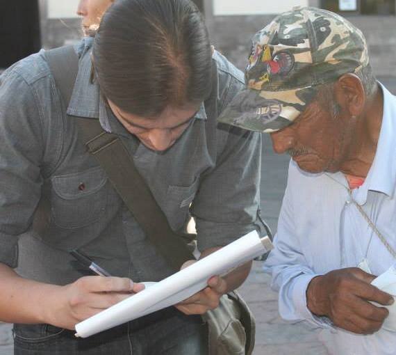 Licenciado en Historia por la Universidad Autónoma de Querétaro. Maestro en Estudios Históricos en la UAQ.