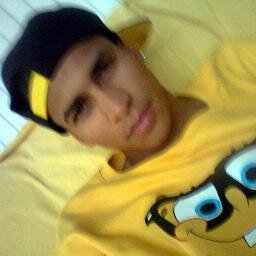 Cometo erros, sou um pouco forα do controle e αs vezes difícil de lidαr, mαs se vc ñ sαbe lidαr com o meu pior, então com certezα, v- Chapecoense Futebol Club 3