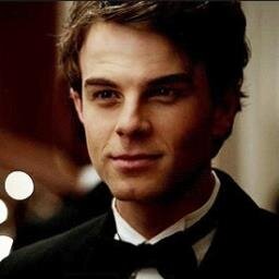 CharmingKol's profile picture. 