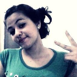 Seu pior defeito é me amar demais.'