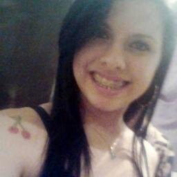 Ser feliz é o que importa *-*