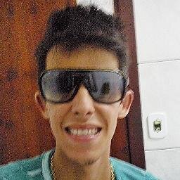 - Lute por aquilo que você acredita, vá atras de seus sonhos e não dê ouvidos a quem apenas quer te derrubar ! Whatsapp : 88641859