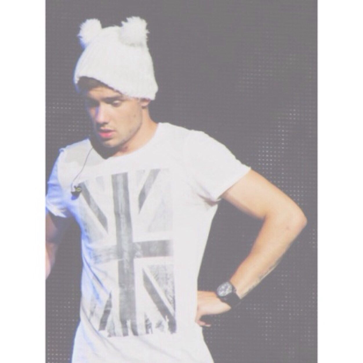 follow @bubbblegumniall